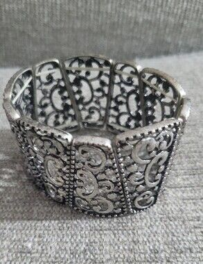 Womens Silver Stretch Wide Design Bracelet
